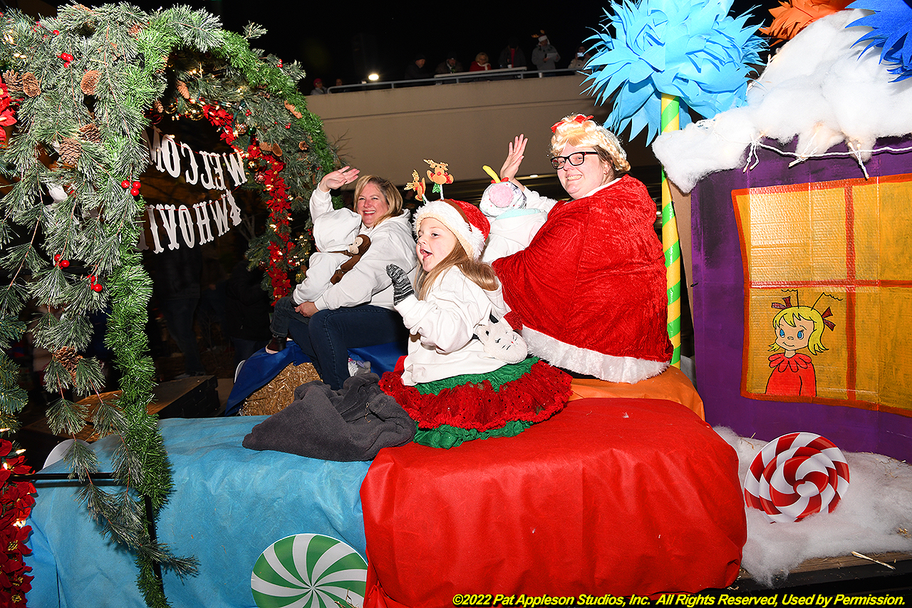 Exodus Xmas Parade 111822.htm